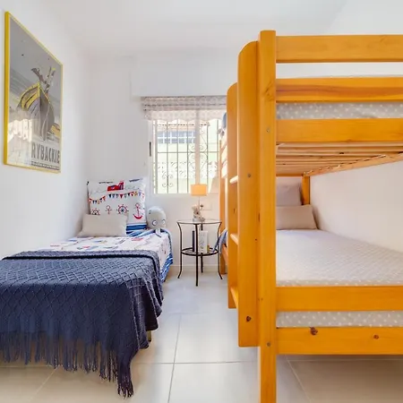 Casa Torre Y Mar With 2 Bedrooms Pool Barbecue Patio & Sun Terrace